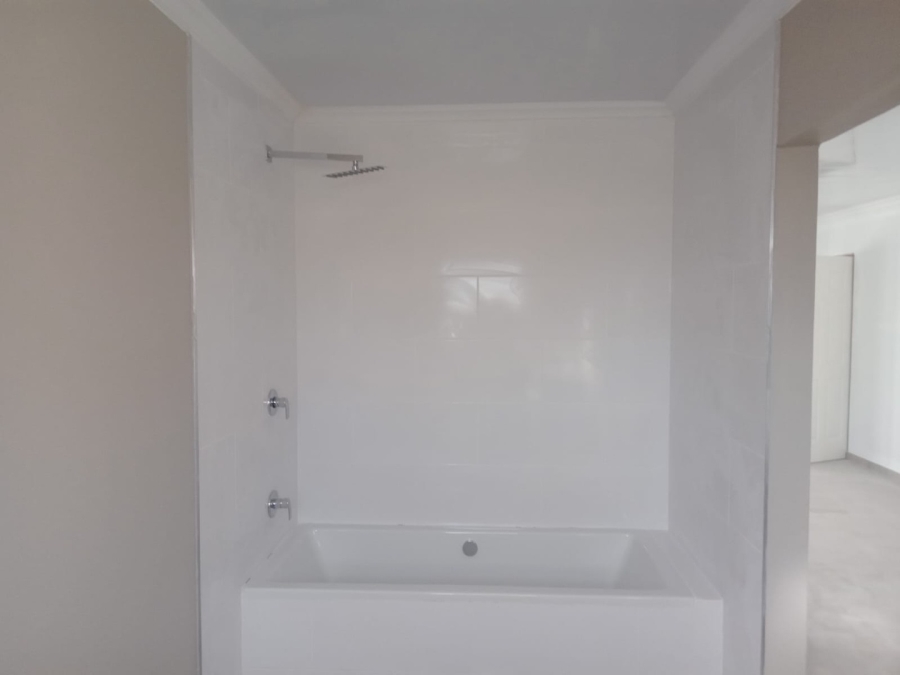 3 Bedroom Property for Sale in Paradise Beach Eastern Cape